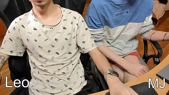 Snapshot of teelimata chatting on 03-19-25, 09:28 teelimata online show from 03-19-25, 09:28