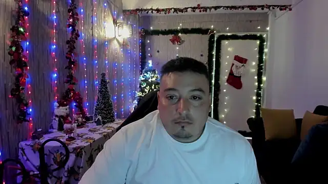 Snapshot of antonycruz chatting on 12-25-24, 04:11 antonycruz online show from 12-25-24, 04:11