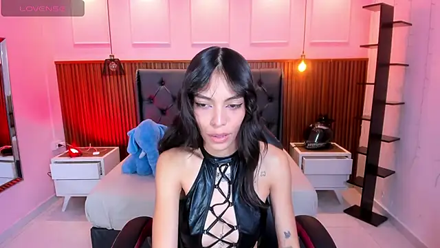 AMELIELEONE online show from 09-16-25, 12:28