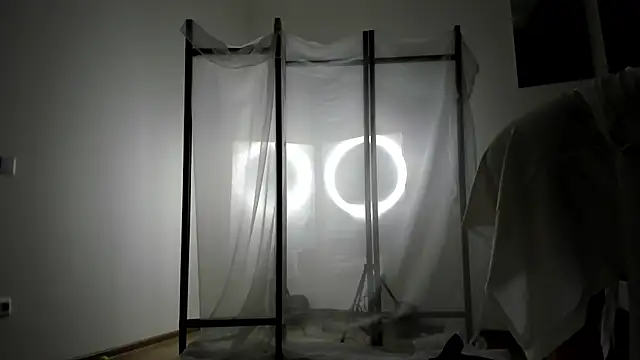 ChloeTayaa online show from 03-06-26, 06:43