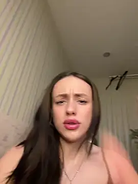 Lisaaan online show from 01-11-25, 03:09