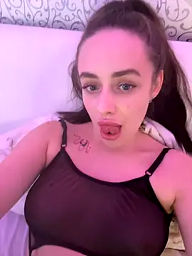 Lisaaan online show from 10-16-25, 12:50