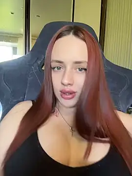 Lisaaan online show from 06-24-26, 11:09