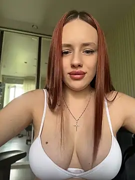 Lisaaan online show from 07-24-26, 12:14