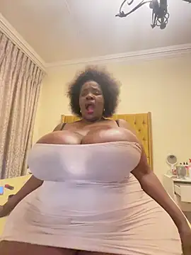 Snapshot of xXXSexyamazon chatting on 06-17-26, 11:38 xXXSexyamazon online show from 06-17-26, 11:38