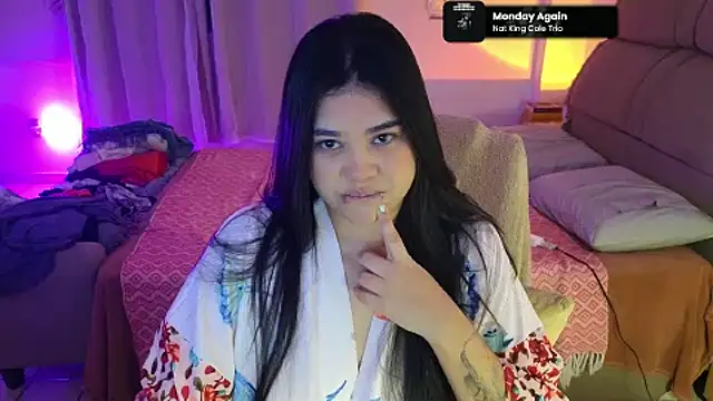 feluriana online show from 05-19-26, 02:07