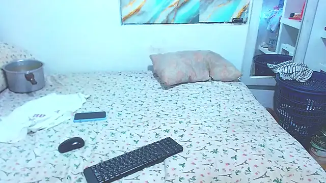Snapshot of cositarrica_xxx chatting on 06-04-26, 02:12 cositarrica xxx online show from 06-04-26, 02:12