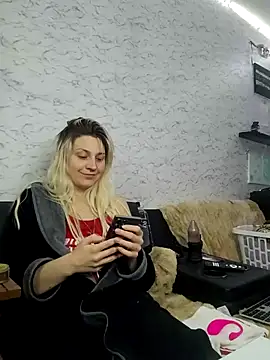 ScarletCallings420 online show from 01-18-26, 03:43