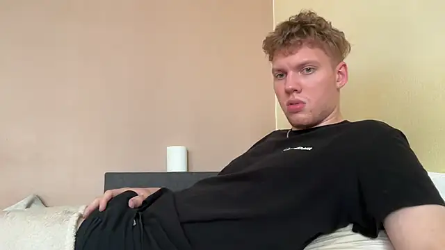 sexybooii6968 online show from 10-21-25, 12:50