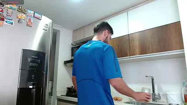 Noah jhonsonn online show from 03-01-25, 12:45