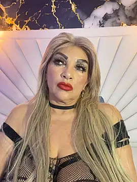 Snapshot of scarlett_sexx69 chatting on 04-17-26, 11:35 scarlett sexx69 online show from 04-17-26, 11:35