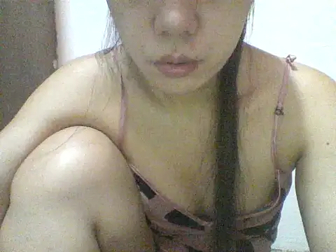 Snapshot of spankmybootyxxx chatting on 10-06-25, 12:52 spankmybootyxxx online show from 10-06-25, 12:52