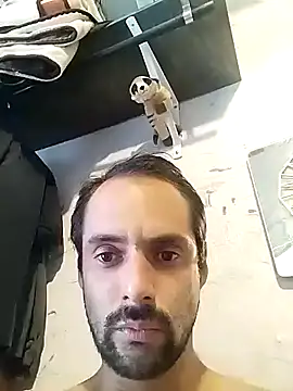 Snapshot of Brhama44 chatting on 09-12-25, 09:48 Brhama44 online show from 09-12-25, 09:48