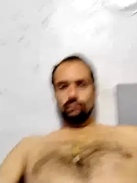 Snapshot of Brhama44 chatting on 09-25-25, 05:55 Brhama44 online show from 09-25-25, 05:55