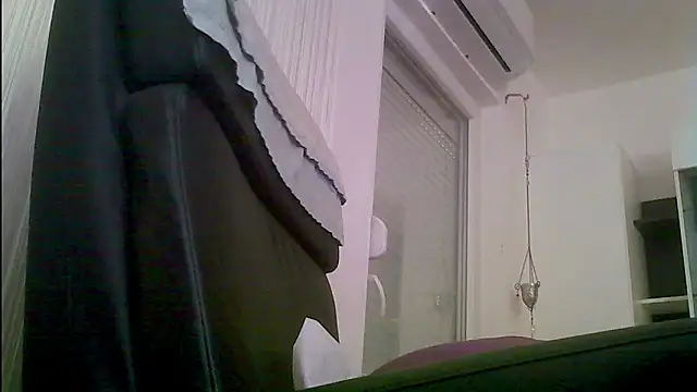 Snapshot of EvaaMina chatting on 06-19-26, 06:18 EvaaMina online show from 06-19-26, 06:18