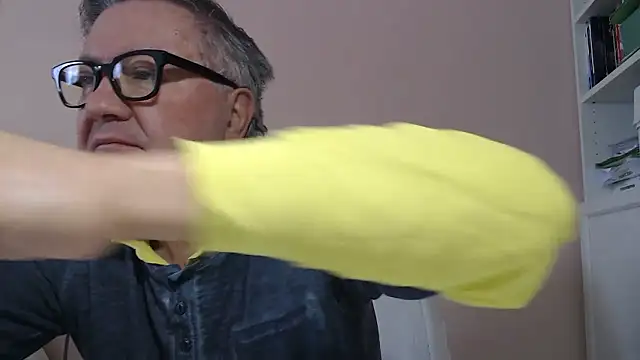 YOU6me online show from 01-12-26, 08:41