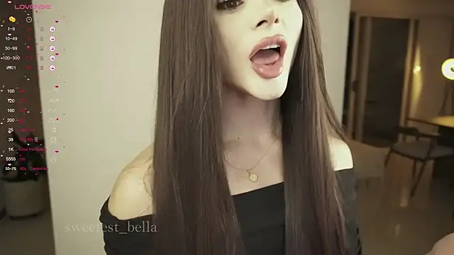 Snapshot of sweetest_bella chatting on 05-24-26, 02:38 sweetest bella online show from 05-24-26, 02:38