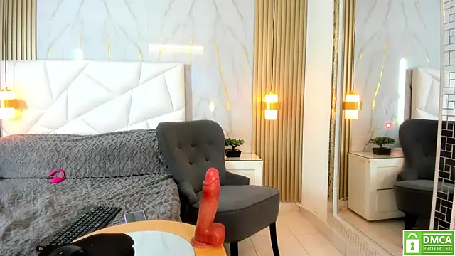 lissetlong69 online show from 01-24-25, 09:17