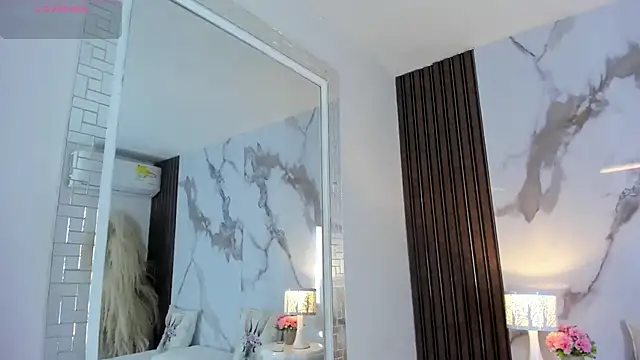 hannahill69 online show from 02-10-26, 04:49