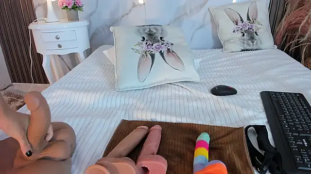 hannahill69 online show from 03-27-26, 08:26