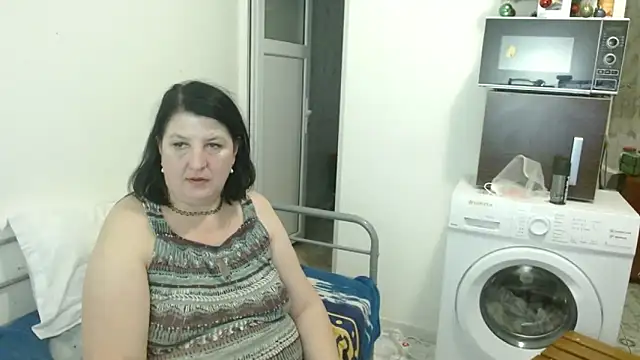 Snapshot of RidemerafSuzana chatting on 01-31-25, 05:32 RidemerafSuzana online show from 01-31-25, 05:32