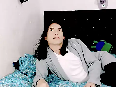 camii extrange online show from 02-12-26, 09:43