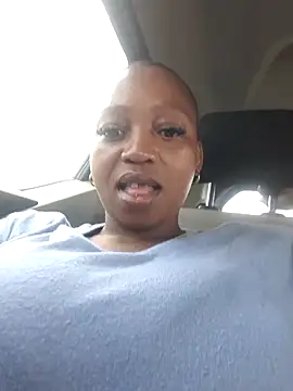 Snapshot of winterqueenx chatting on 12-01-25, 09:25 winterqueenx online show from 12-01-25, 09:25