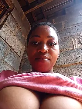 Snapshot of winterqueenx chatting on 02-20-26, 02:39 winterqueenx online show from 02-20-26, 02:39