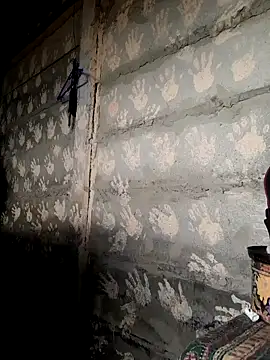 Snapshot of winterqueenx chatting on 03-22-26, 02:20 winterqueenx online show from 03-22-26, 02:20