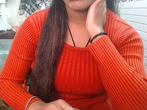 LovingPihu online show from 11-16-25, 05:46