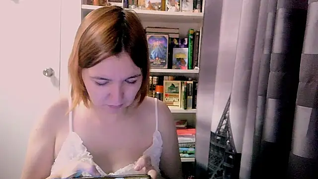 BrattyFoxyGirl online show from 02-15-25, 04:45