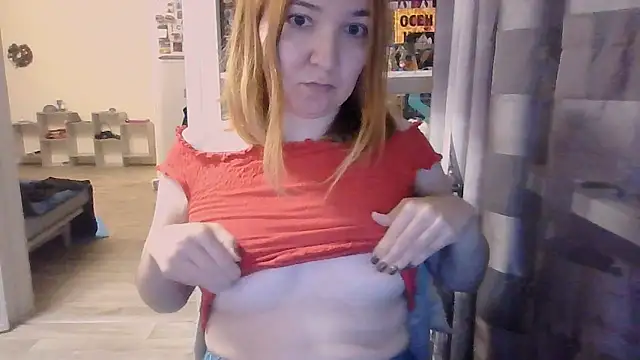 BrattyFoxyGirl online show from 10-16-25, 02:29