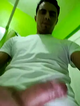 Snapshot of jair20 chatting on 10-25-25, 10:48 jair20 online show from 10-25-25, 10:48