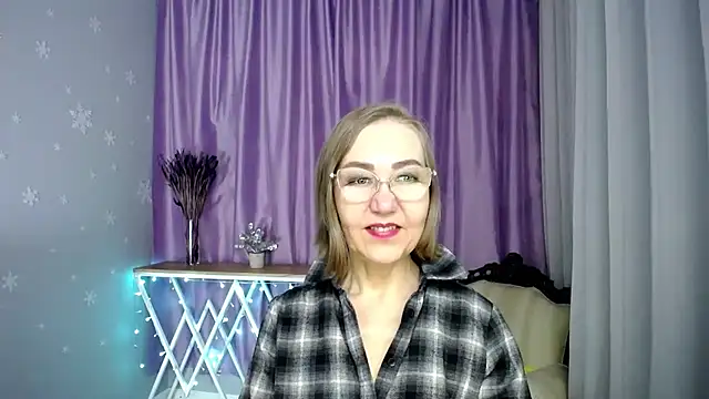 queen a n i online show from 04-11-26, 11:03