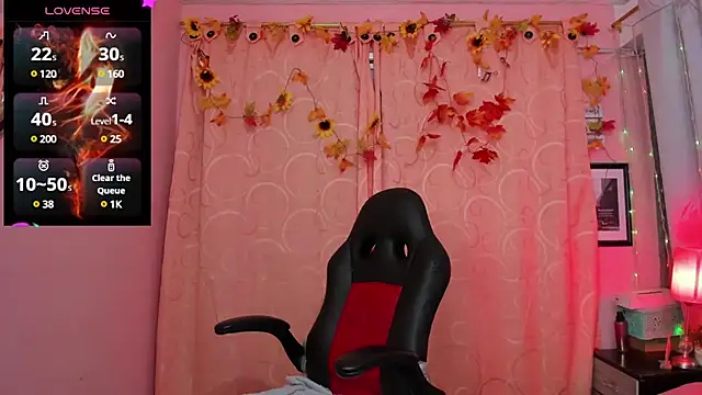 Snapshot of DarshaKhemu chatting on 12-03-24, 08:17 DarshaKhemu online show from 12-03-24, 08:17