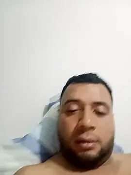 Snapshot of bby2279 chatting on 03-06-26, 03:25 bby2279 online show from 03-06-26, 03:25