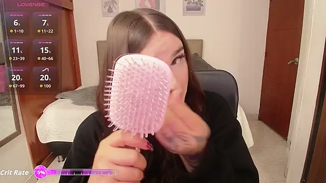 Miley Baker online show from 11-12-25, 01:44