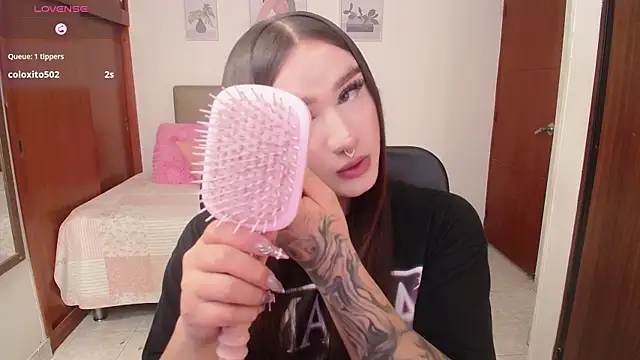 Miley Baker online show from 11-26-25, 03:02