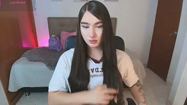 Miley Baker online show from 04-09-26, 12:54