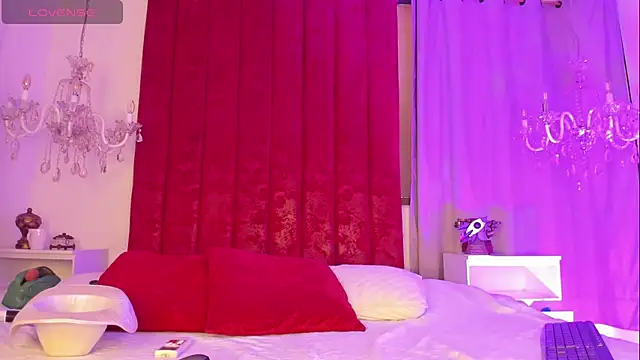 Selenee- online show from 01-14-26, 03:28