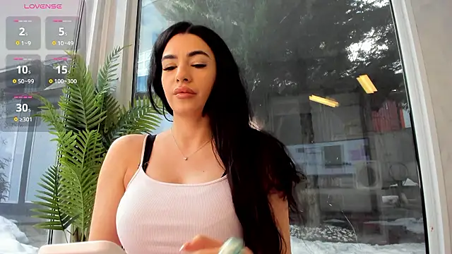 Naila18 online show from 02-25-26, 06:12