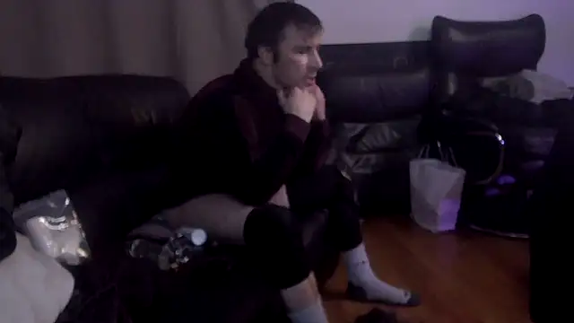 Snapshot of TheHellBilly chatting on 02-08-26, 05:11 TheHellBilly online show from 02-08-26, 05:11