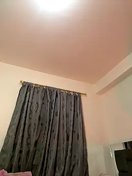 kem hott online show from 12-17-25, 08:09