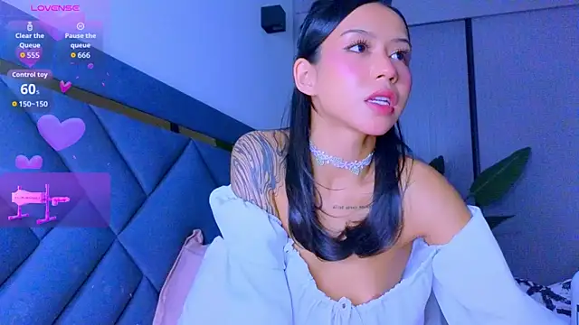 Mia Tin online show from 03-21-26, 06:11