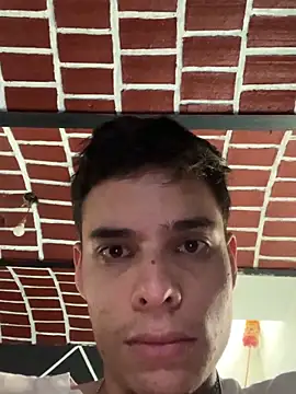 Snapshot of brianor89 chatting on 10-09-25, 04:16 brianor89 online show from 10-09-25, 04:16