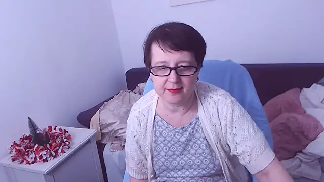 ChristaRose online show from 01-05-25, 03:43