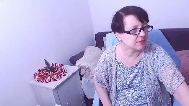 ChristaRose online show from 01-05-25, 09:14