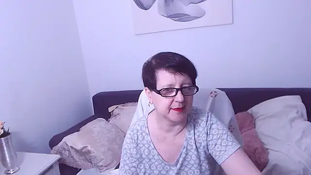 ChristaRose online show from 06-04-26, 08:04