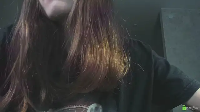 Courtney Luv online show from 12-18-25, 12:22