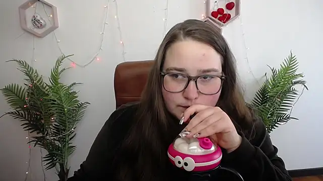 XX Daniella XX online show from 04-13-26, 06:30